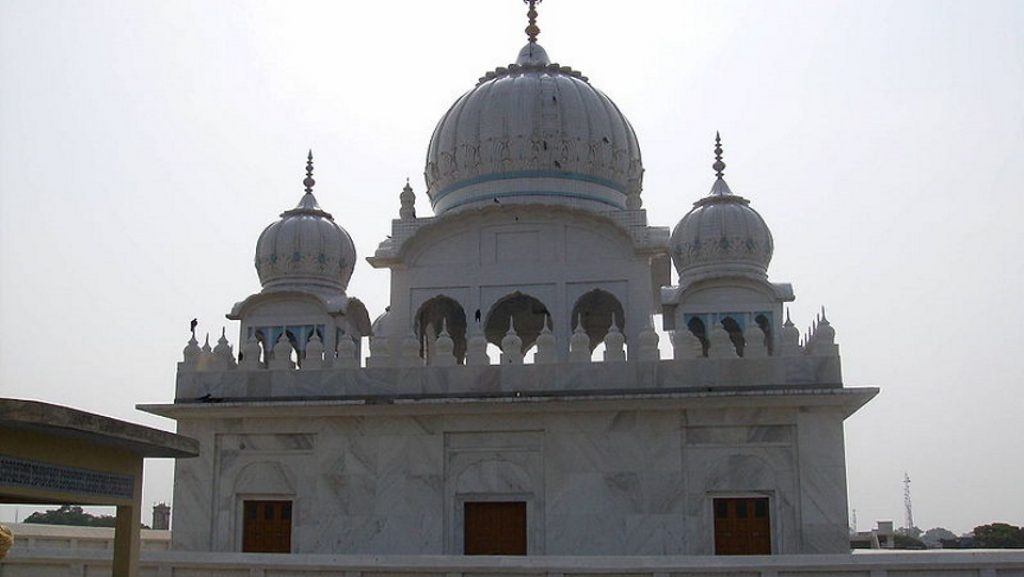 Discover the Rich History of Chhathavi Padshahi Gurudwara in Pilibhit, Uttar Pradesh